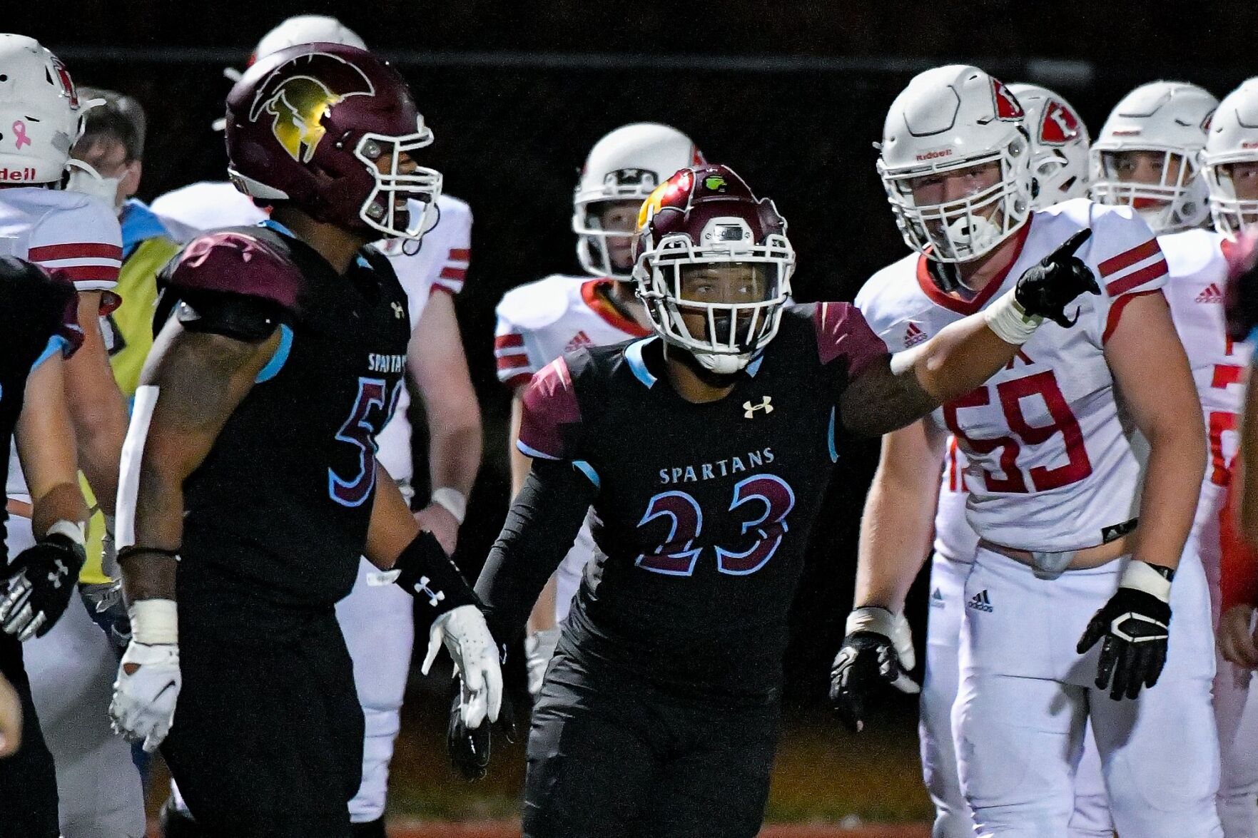 11/20/2020 - Football - C6 State Semifinal - Fox at De Smet
